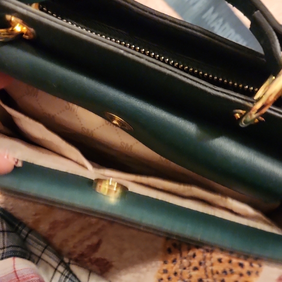 Steve Madden Forest Green Handbag - Picture 9 of 11